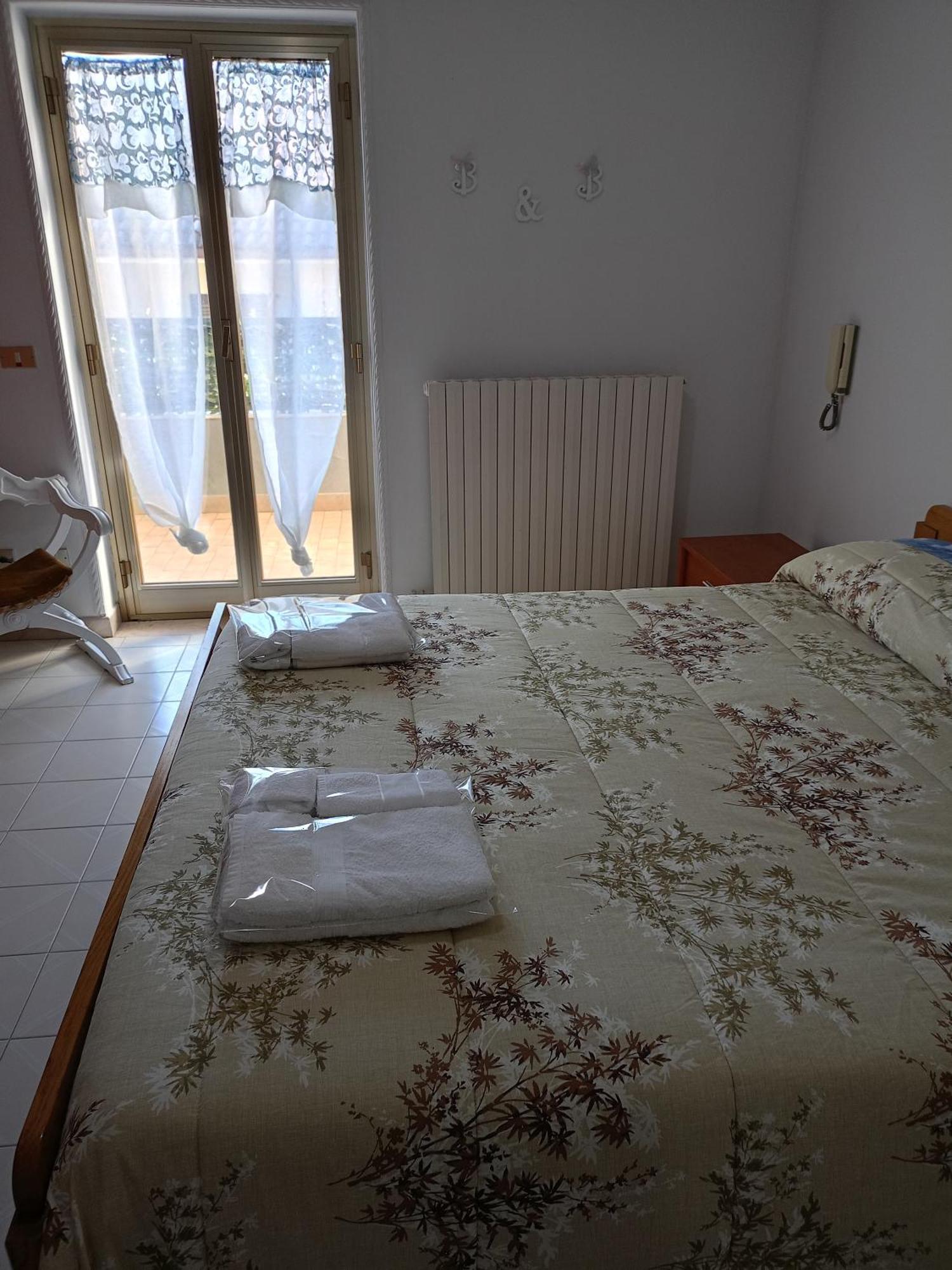 Alexia B&B Pesche Экстерьер фото